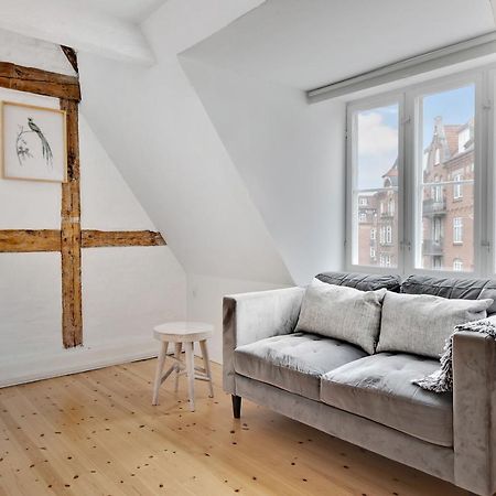Sanders Penny - Charming Three-Bedroom Apartment In The Middle Of Action コペンハーゲン エクステリア 写真