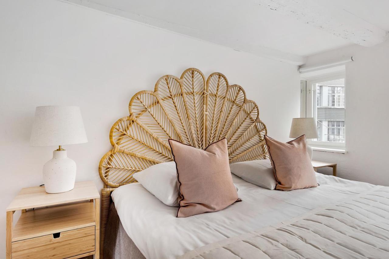 Sanders Penny - Charming Three-Bedroom Apartment In The Middle Of Action コペンハーゲン エクステリア 写真