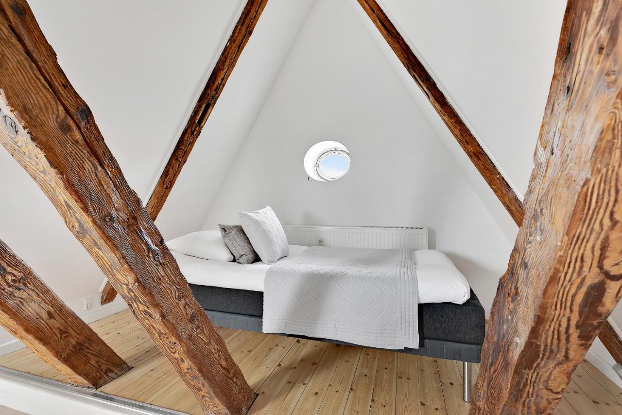 Sanders Penny - Charming Three-Bedroom Apartment In The Middle Of Action コペンハーゲン エクステリア 写真